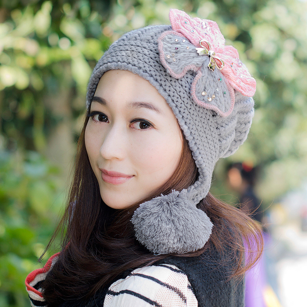 Autumn and winter women's hat lucky four leaf clover diamond knitted hat oge ball handmade thermal knitted hat
