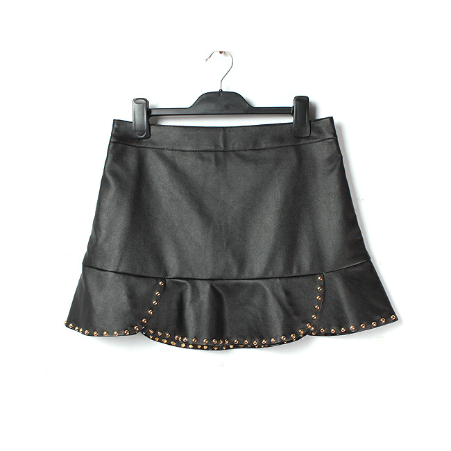 Autumn za vintage luxury rivet layered leather short skirt PU ruffle bust skirt slim hip short skirt