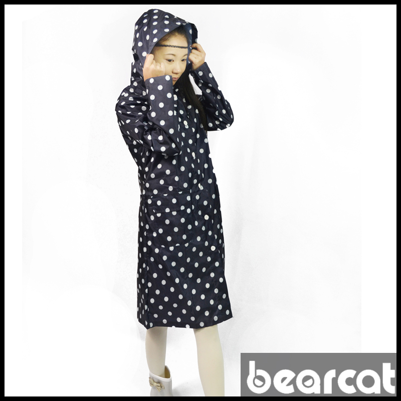 b'c shop Bear adult breathable big round polka dot raincoat