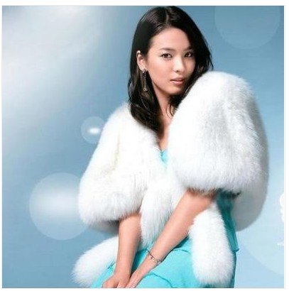 Beautiful faux fur bridal wrap shrug stole shawl ivory