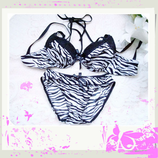 Beautiful ! gentlewomen zebra print ruffle halter-neck bra set