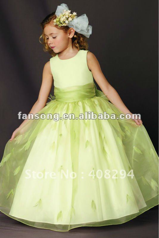 Beautiful round neckline sleeveless green organza flower girl dress