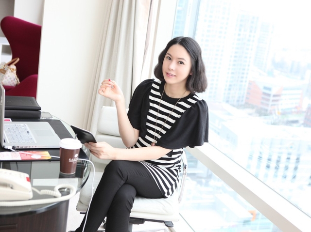 Beautiful summer fashion maternity clothing maternity short-sleeve top maternity t-shirt