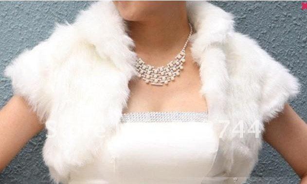 Beautiful White Imitation Cony Hair   Wedding Shawl / Jacket