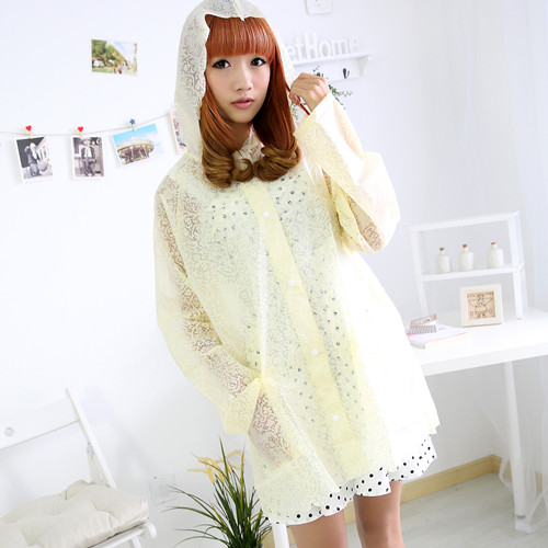 Beige pale yellow scalloped lace print raincoat poncho aesthetic carved lace raincoat