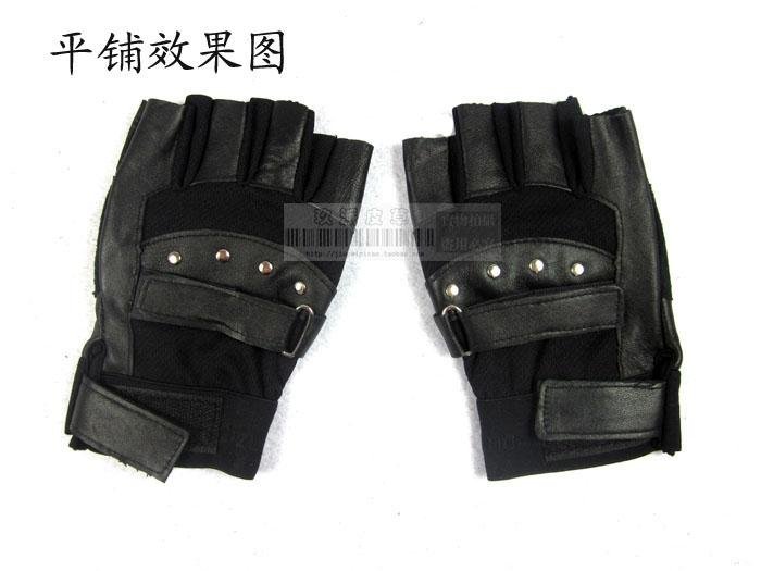 Best selling !  Mens half-fingered driving gloves genuine Leather Goves sport gloves mitten