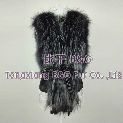 BG11671 Newest 2012 Genuine Sheep Leather Vest with Raccoon Dog Fur Trim Winter Women's Sexy Short Gilet OEM Wholesale/Retail