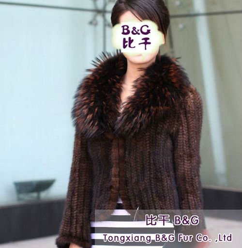 BG6448 New Style Genuine Knitted Mink Fur Winter Jackets with Raccoon Dog Fur Collar Ladies Fitted Jacket OEM Wholesale/Retail