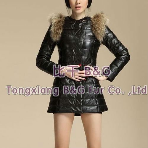 BGRY013 Black Style 2012 Real Sheep Leather Down Jacket With Raccoon Dog Fur Collar Winter Fitted Warm Overcoat OEM Wholesale