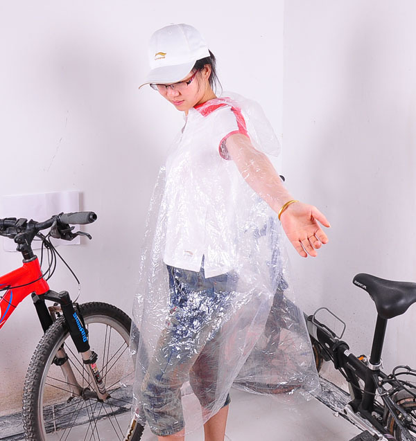 Bicycle mountain bike electric bicycle raincoat portable disposable raincoat disposable poncho