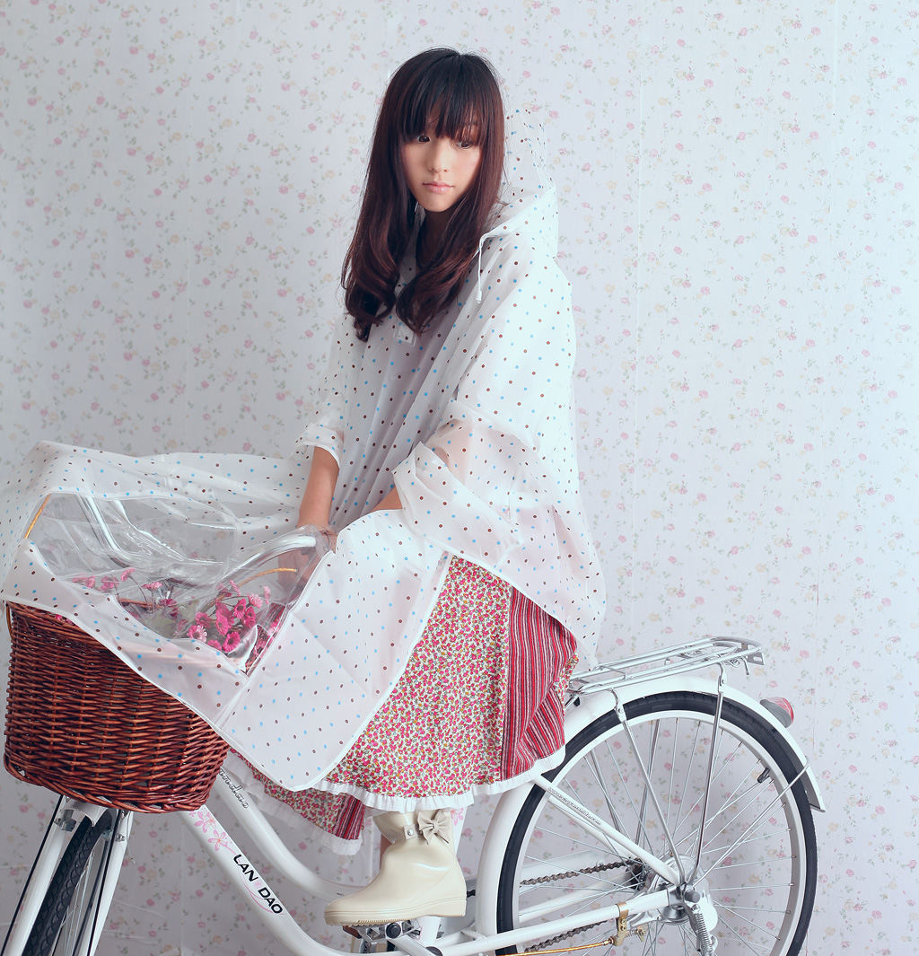 Big orange seed rain gear eva polka dot tram car battery bicycle raincoat poncho blue