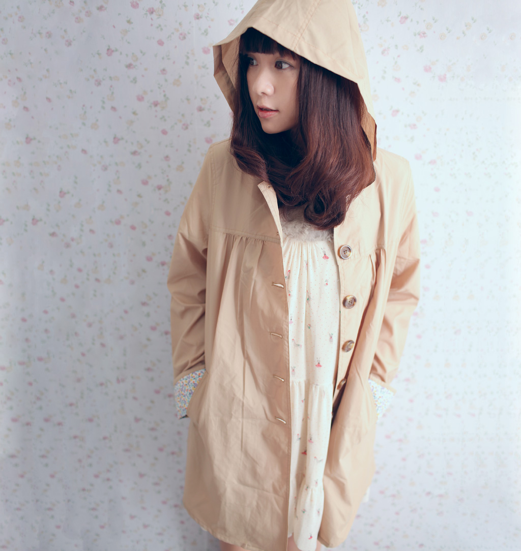 Big orange seed rain gear khaki fashion raincoat trench dry thin soft 1008