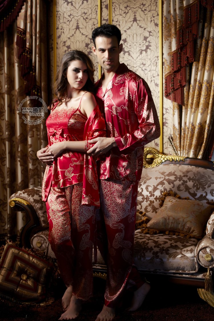 Big red married couple pajamas to increase code men and women of silk pajamas