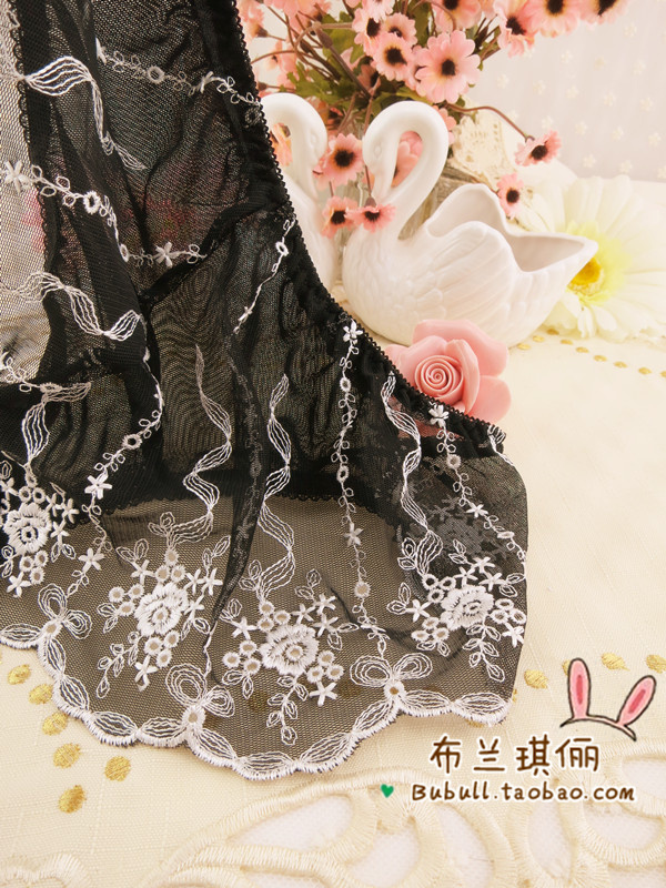 Black and white quality embroidery gauze panties women's sexy briefs underwear