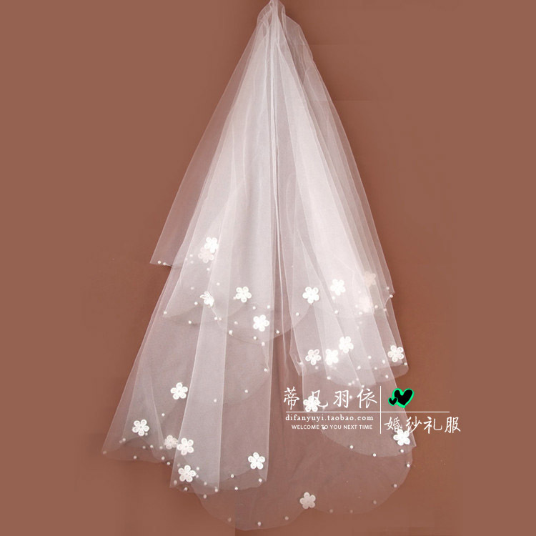 Bridal veil flower globularness veil hair accessory accessories