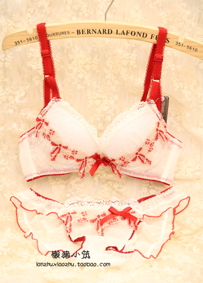 Butterfly red push up bra breasted 3 women's single-bra underwear set 8021 white