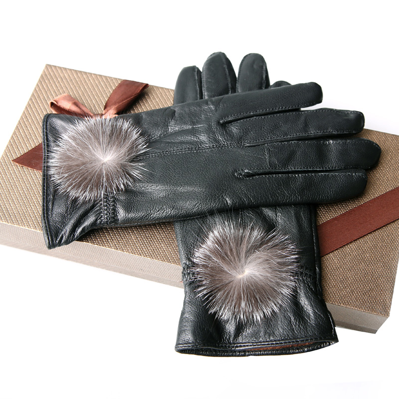 C&s genuine leather sheepskin screw-mount fur ball winter cold-proof thermal gloves