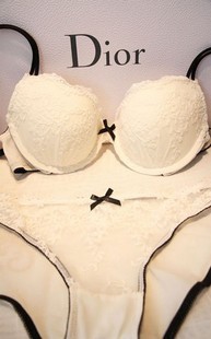 Canada original single sweet bud silk not push up the single underwear bra suit sexy lace closure lingerie set free shipping