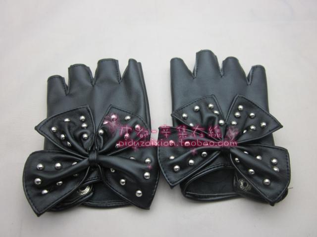 Child fashion trend of the primary school students bow soft faux leather rivet fashion t semi-finger gloves