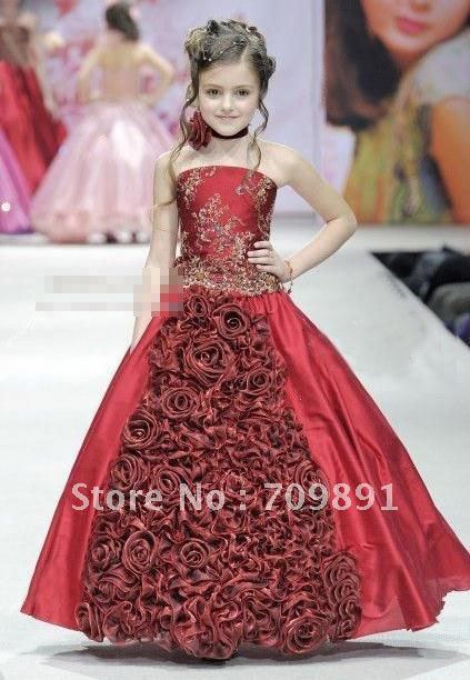 Children dress luxuriant wedding princess skirt model during small host performance clothing