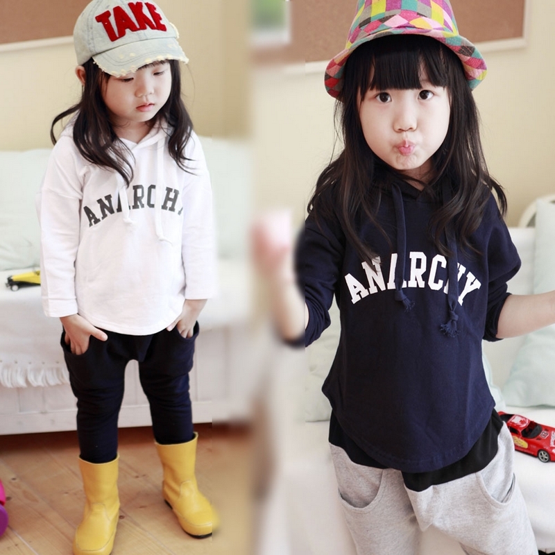 Children's clothing female child autumn 2012 solid color letter hooded bat long-sleeve sweatshirt pullover 082803