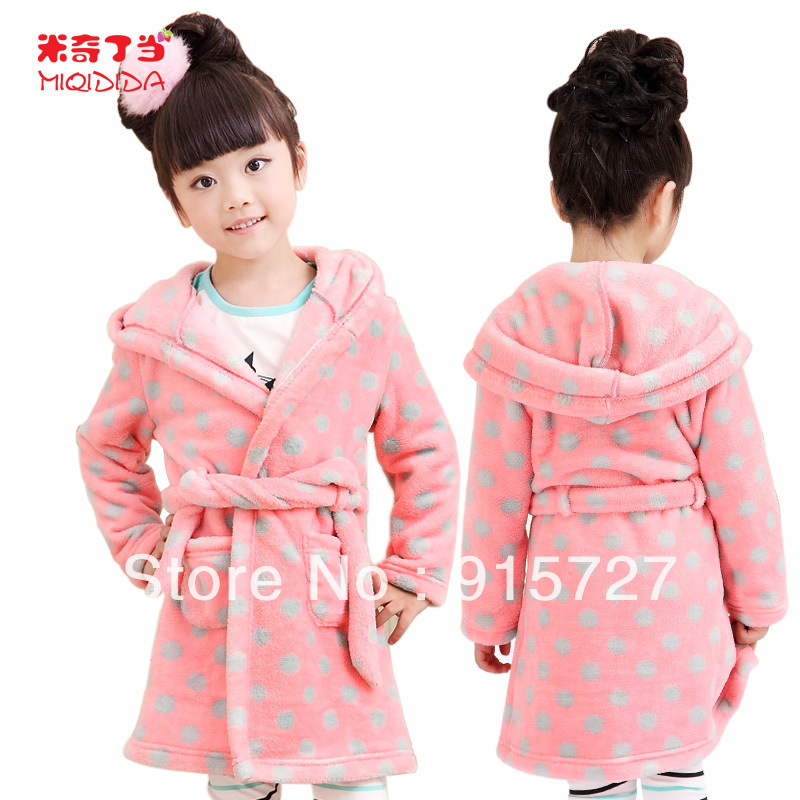 Children's clothing female child winter 2012 medium-large thick lounge dot robe