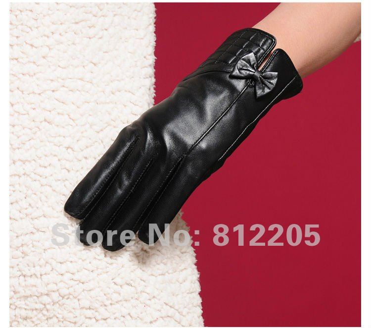 Christmas Free shipping Wholesale women/ladies  fashion genuine  goat leather  gloves  069-1