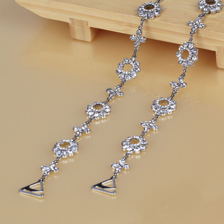 Clothing metal rhinestone shoulder strap double layer diamond ring four-leaf flower diamond invisible tape 5.22