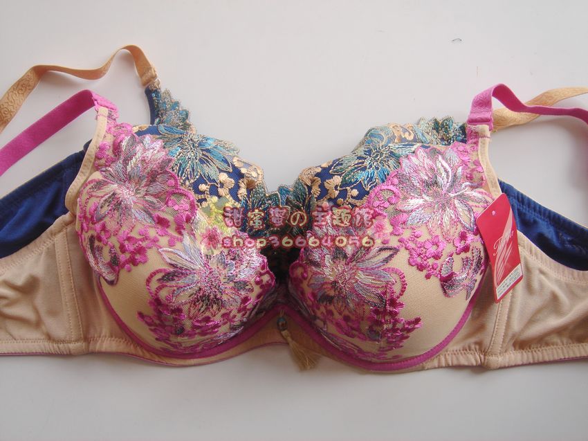 Concentrated bs7121 push up deep V-neck three-dimensional mold cup bra