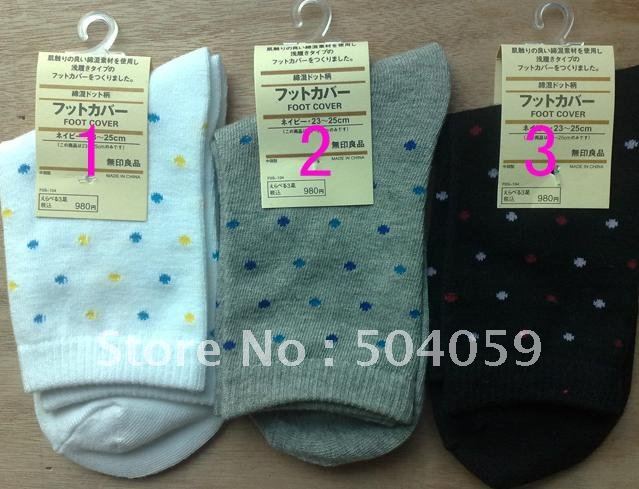 Cotton socks in the spring and autumn period and the tube socks