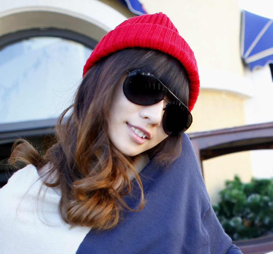 Cute light casual knitted hat 75 j20621