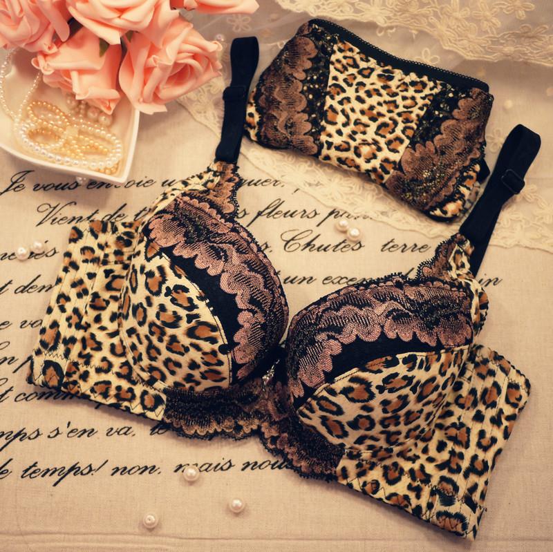 D1736 leopard print water bag thick breast enlargement push up ab cup bra set