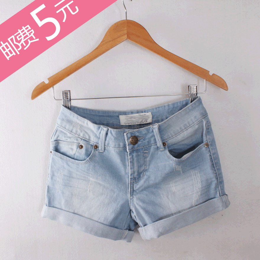 Denim shorts female loose light color wearing white roll-up hem vintage shorts