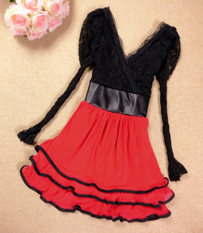 Desinger Ladies V-neck low-cut sexy lace patchwork leather gauze cake slim  dress princess dress for women sexy club wear