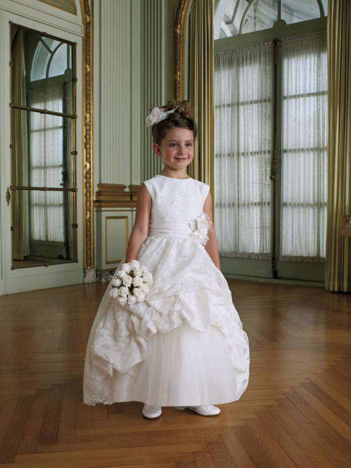 Discount price!Royal attractive Sweetly baby flower girl dresses jewel neckline lace sash flower tulle tulle fold ball gown