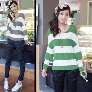 Double r atthere 3402 real pictures with model stripe batwing sleeve pullover knitted 330g