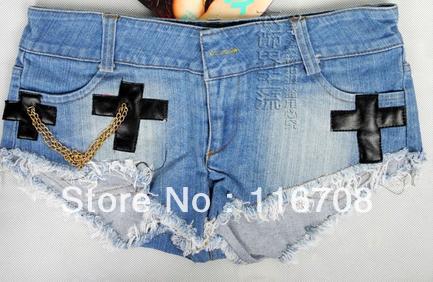 Drop shipping 2013 Water wash low-waist jeans tassel chain roll up hem super shorts fashion patch denim shorts st-080