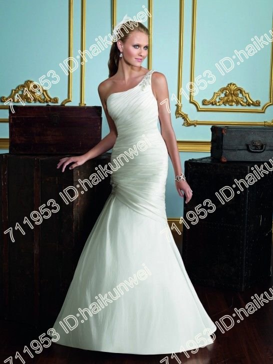 Elegant Beautiful Taffeta One Shoulder Mermaid Wedding Dresses with Delicate Beading