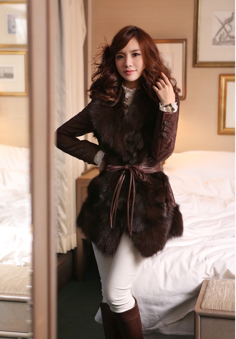 Elegant High Quality Women Fur and Leather Coat Warmer Overcoats Jacket Wrap outerwear