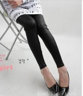 Explosion! 09 new European and American stars were super-thin leather love matt Leggings Pants Leggings