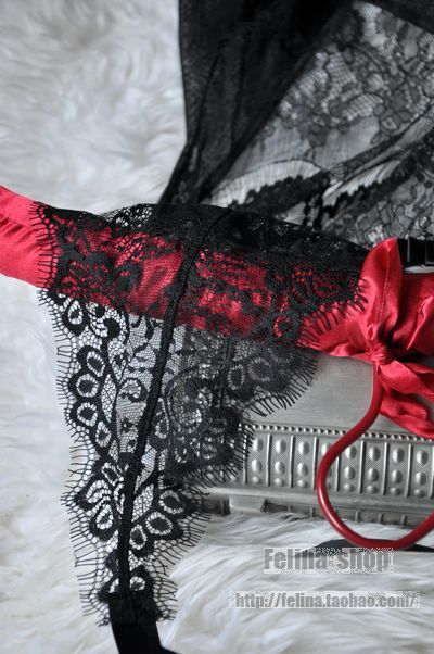 Exquisite lace sexy small luxury clothing separate halter-neck nightgown