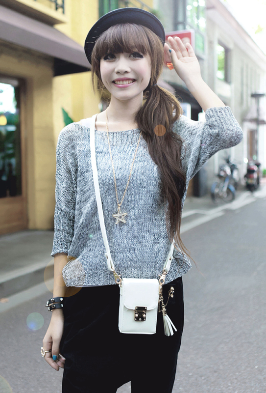 F2012 women's sweet batwing sleeve sweater shirt loose cutout knitted sweater