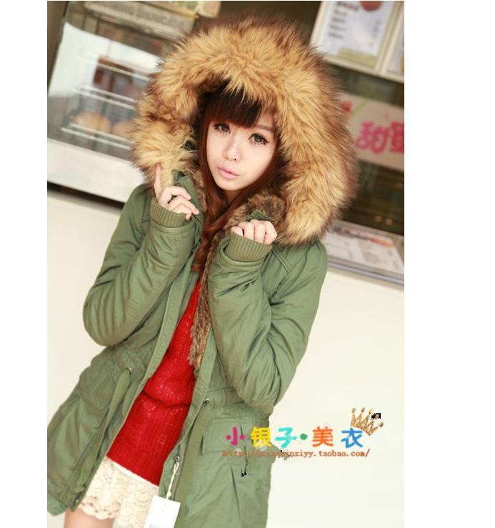 Famous Catalog NEW Gold Quilted Hooded Faux Fur Trim Puffer Coat