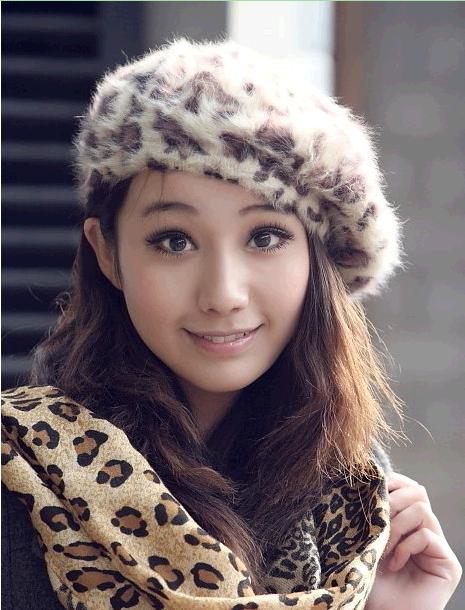 Fashion 2011-vivi leopard print rabbit fur painter cap beret winter 80g