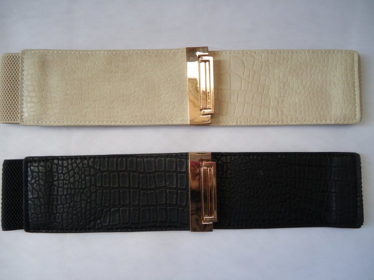 Fashion Black Crocodile Pattern Faux Leather Elastic  Belt for Woman  Unique Lock Buckle Decoration