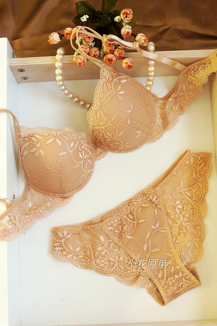 Fashion deep 2 V-neck sexy translucent lace underwear nude color white bra set