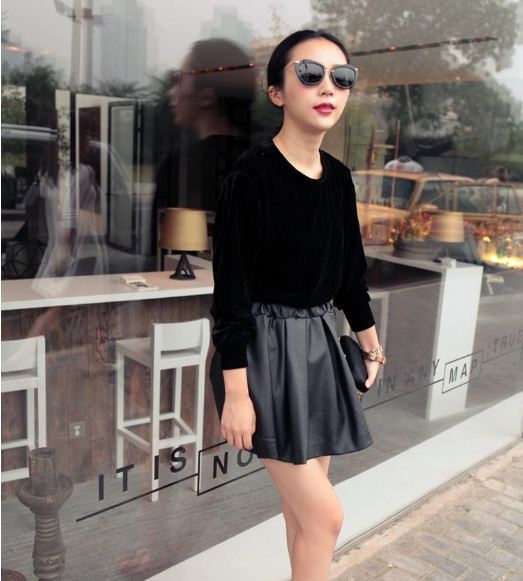 Fashion elastic waist PU expansion skirt short skirt pleated pleated half-length leather