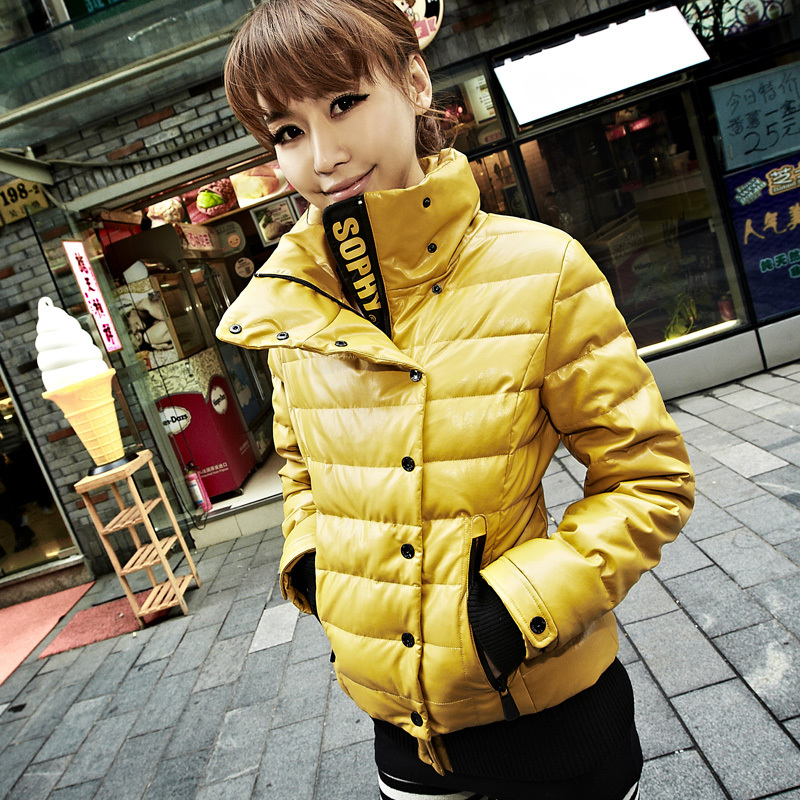 Fashion elegant yellow ginger in autumn and winter disassembly screw thread sweep down coat outerwear 21y4255