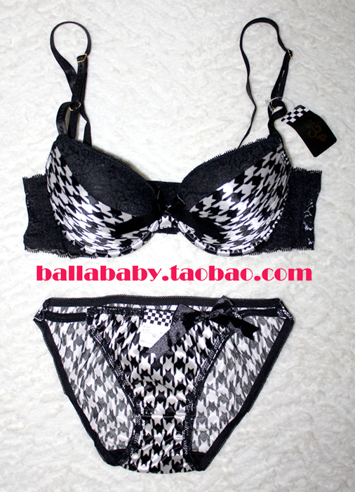 Fashion excellent houndstooth lace bow belt pad underwear set