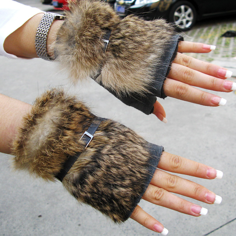 Fashion Gloves Quality Genuine Leather Rabbit Fur mittens Female Semi-finger Fur Typing Gloves
